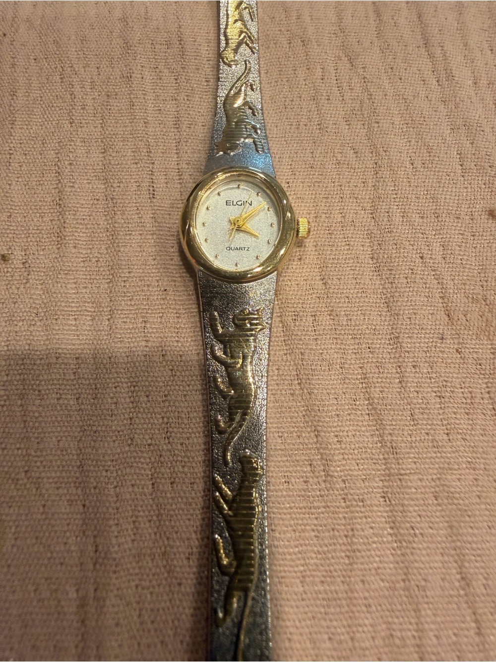 Elgin Women's Gold & Silver Cat Motif Quartz Watch